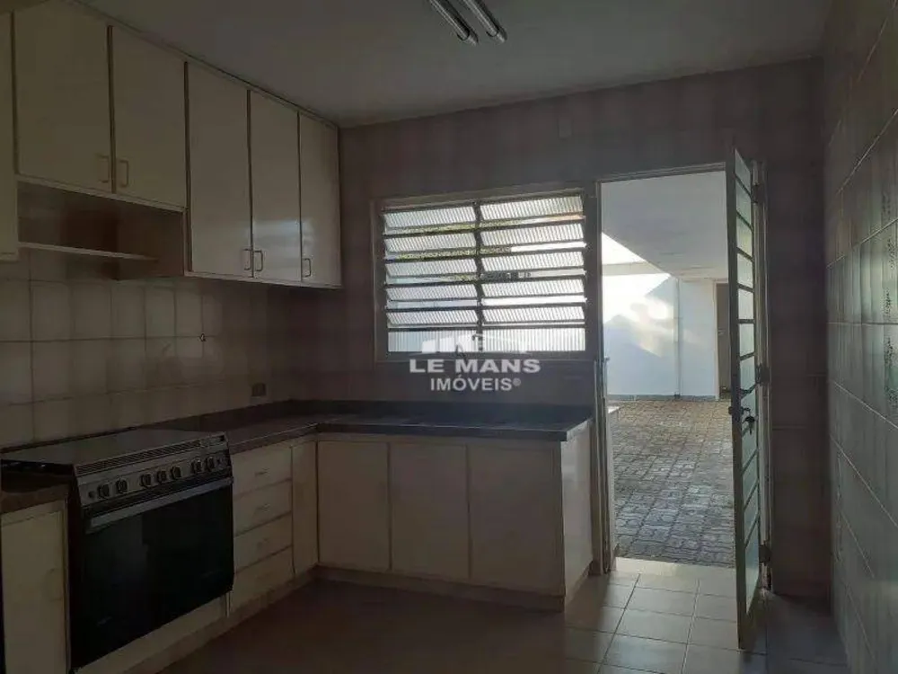 Casa, 1 quarto, 296 m² - Foto 4