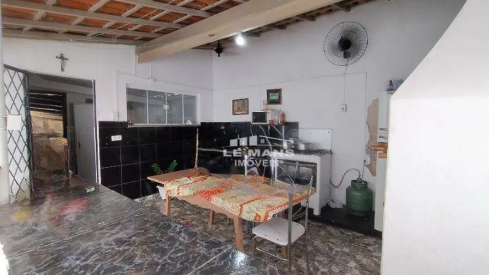 Casa, 3 quartos, 136 m² - Foto 4