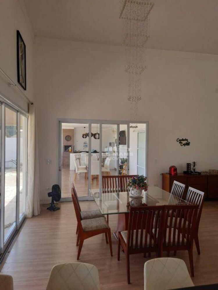 Casa de Condomínio à venda com 4 quartos, 315m² - Foto 5