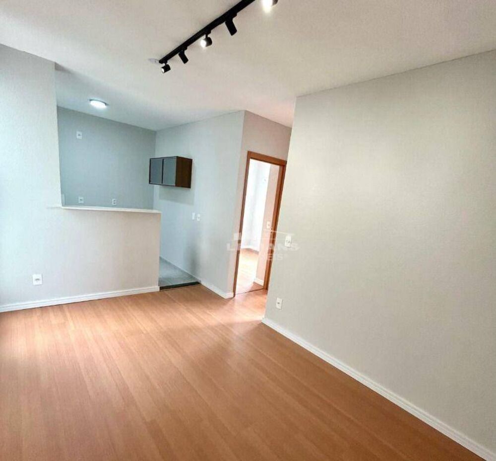 Apartamento à venda com 2 quartos, 42m² - Foto 1
