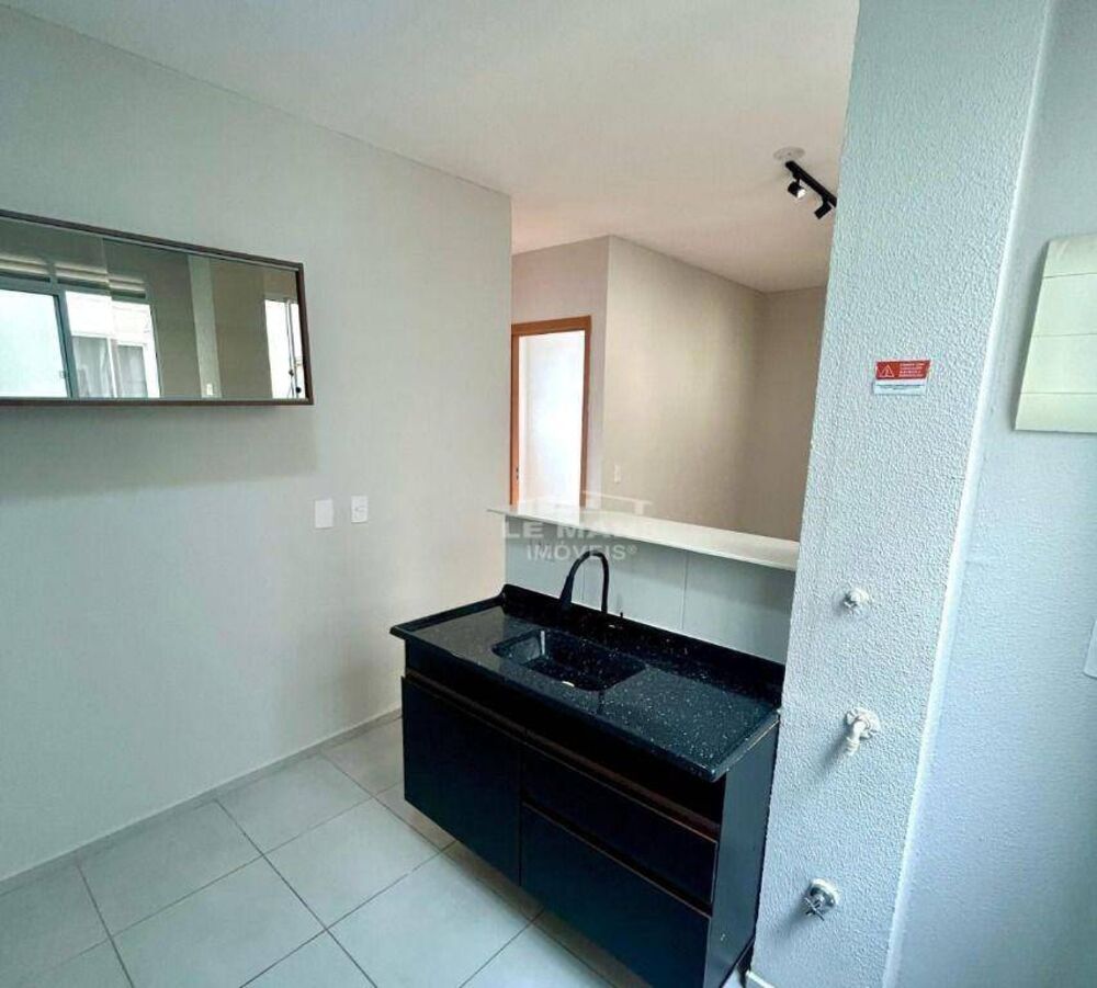 Apartamento à venda com 2 quartos, 42m² - Foto 4