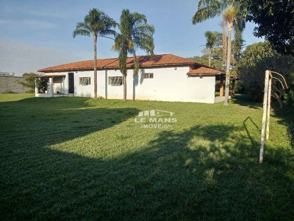 Casa, 3 quartos, 258 m² - Foto 1