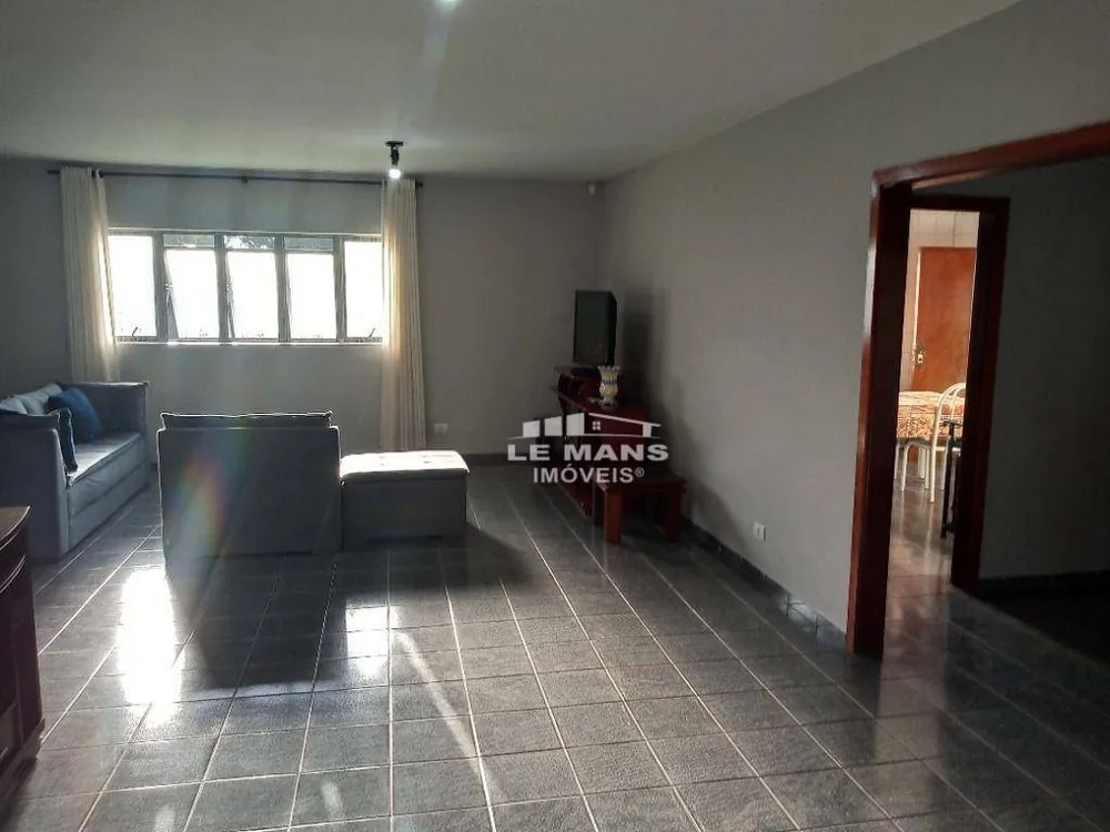 Casa, 3 quartos, 258 m² - Foto 3