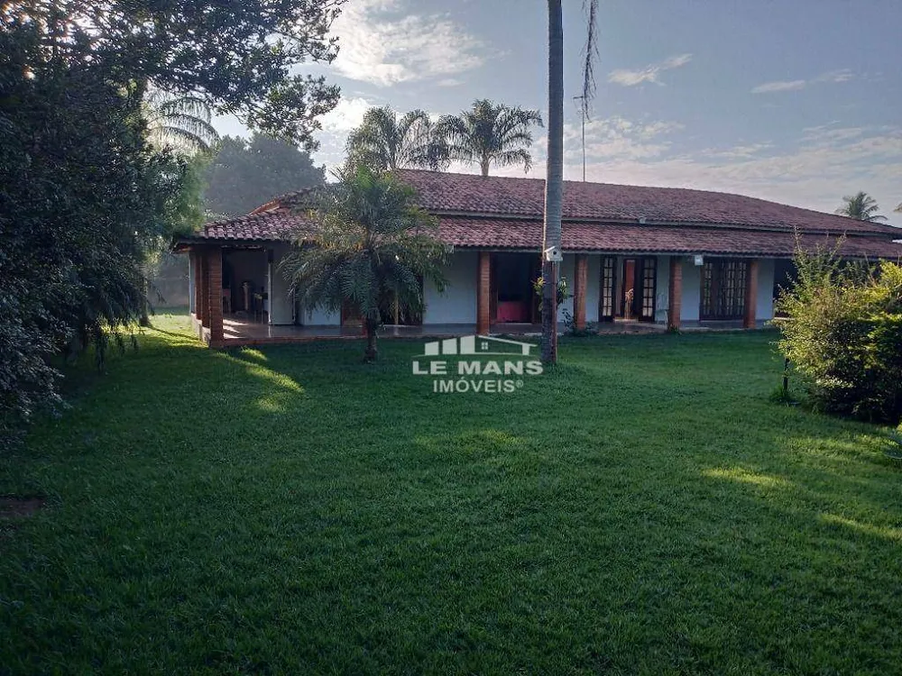 Casa, 3 quartos, 258 m² - Foto 2