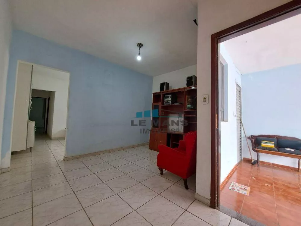 Casa à venda e aluguel com 1 quarto, 68m² - Foto 5