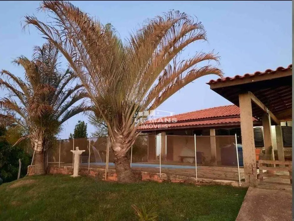 Chácara, 3 quartos, 1200 m² - Foto 1