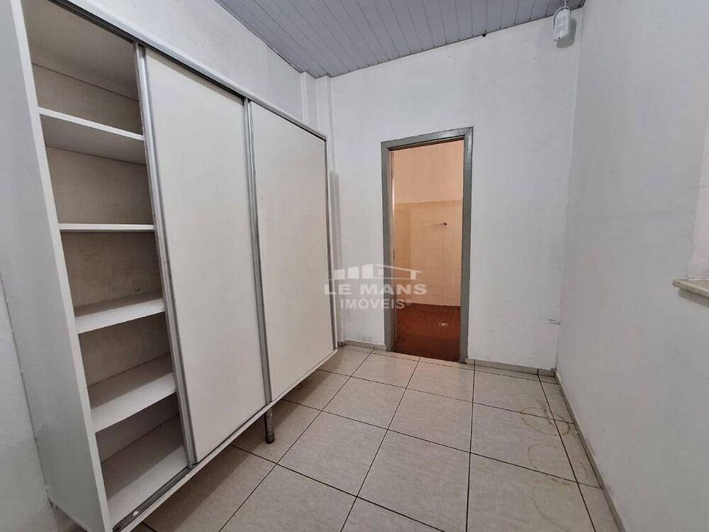 Casa, 5 quartos, 280 m² - Foto 3