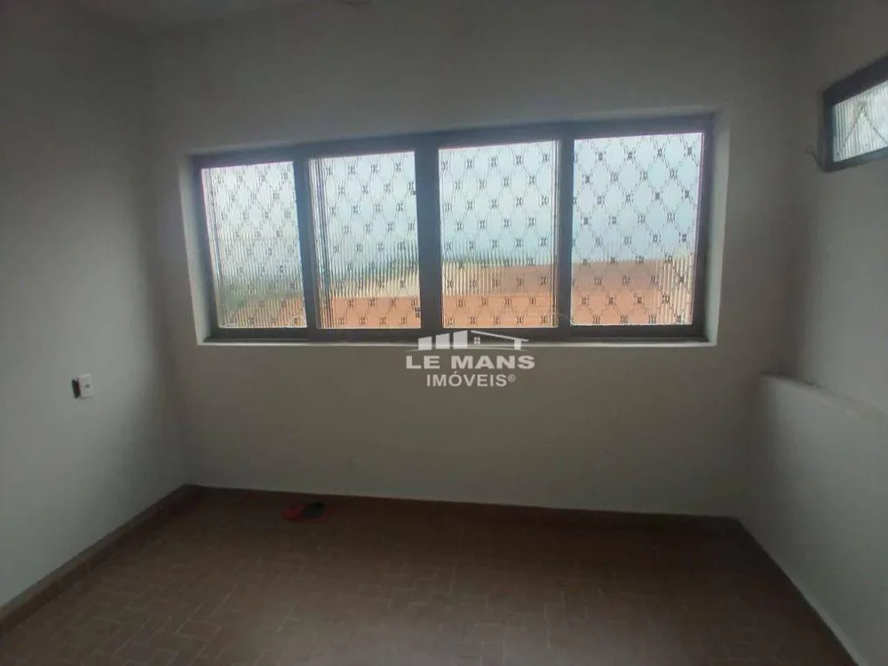 Casa, 3 quartos, 195 m² - Foto 3