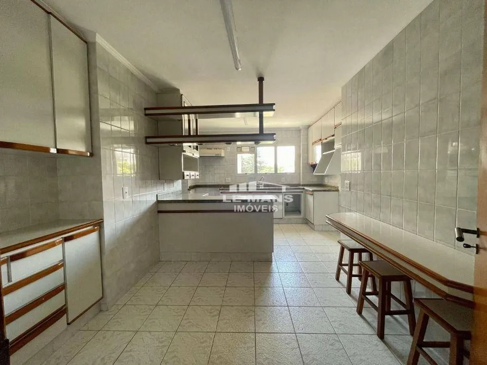 Apartamento, 3 quartos, 173 m² - Foto 2