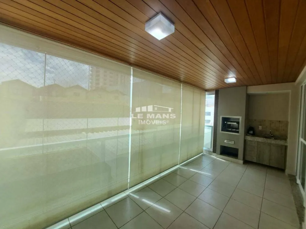 Apartamento, 3 quartos, 140 m² - Foto 2