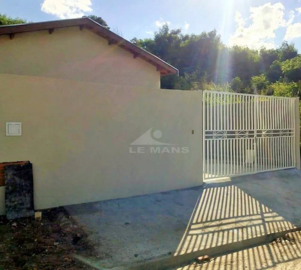 Casa à venda com 2 quartos, 45m² - Foto 2