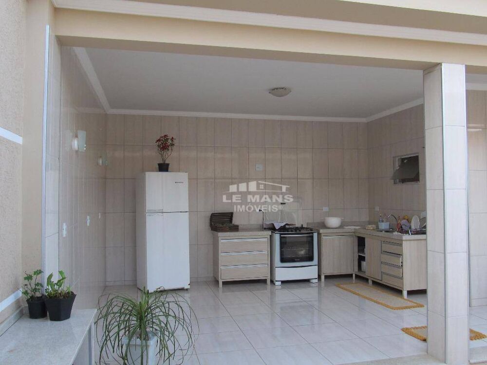 Casa, 4 quartos, 250 m² - Foto 10
