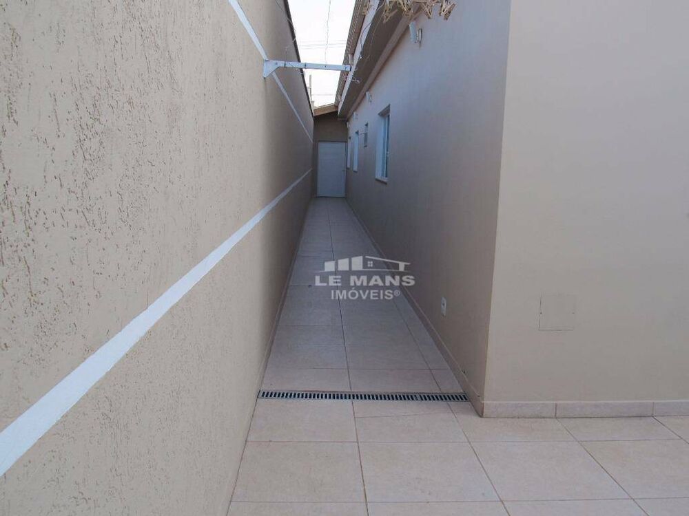 Casa, 4 quartos, 250 m² - Foto 12