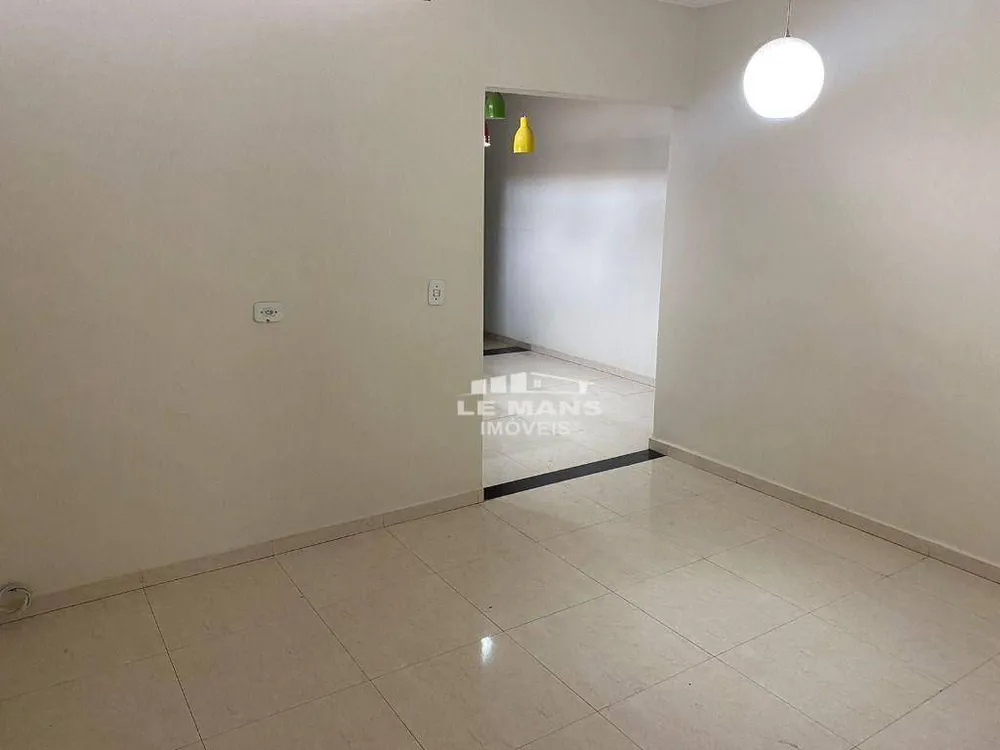 Casa, 3 quartos, 155 m² - Foto 1