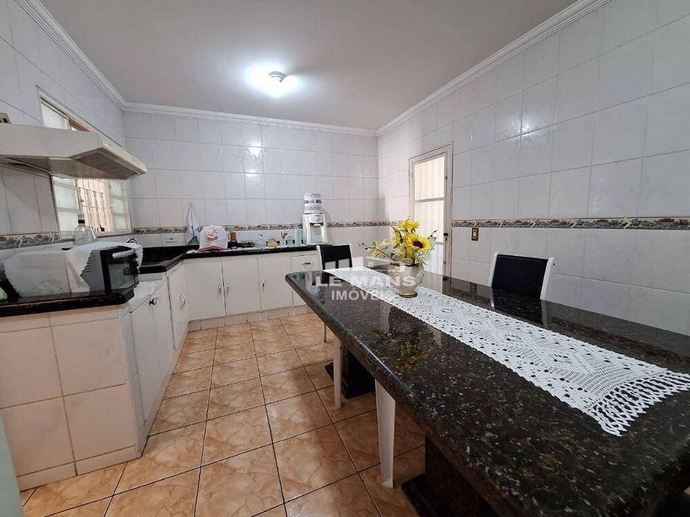 Casa, 3 quartos, 155 m² - Foto 3