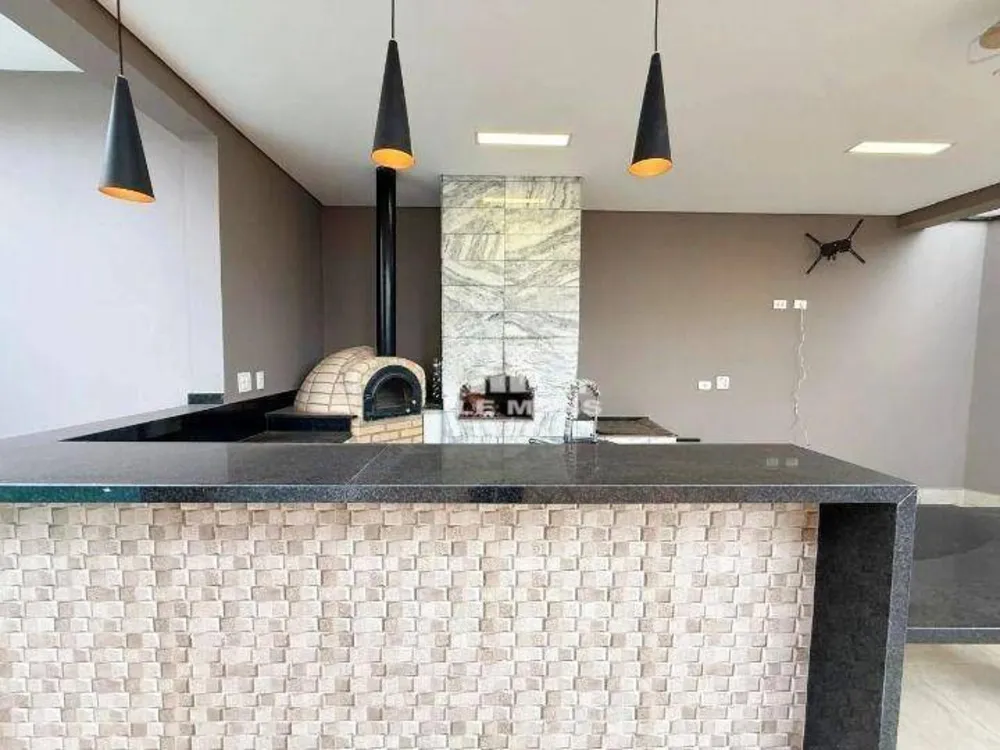 Casa, 3 quartos, 227 m² - Foto 4