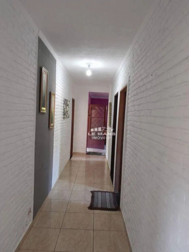 Chácara, 3 quartos, 1100 m² - Foto 2