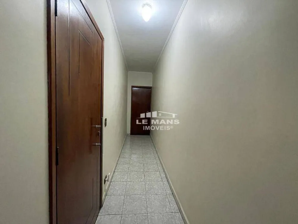 Casa, 3 quartos, 240 m² - Foto 7