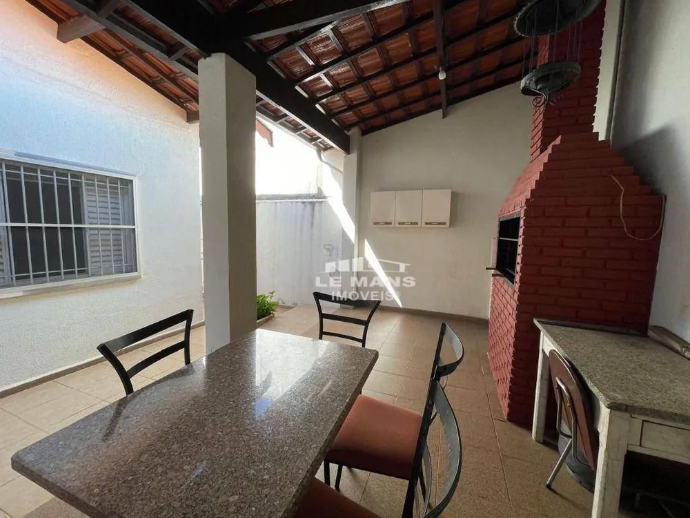 Casa, 3 quartos, 240 m² - Foto 8