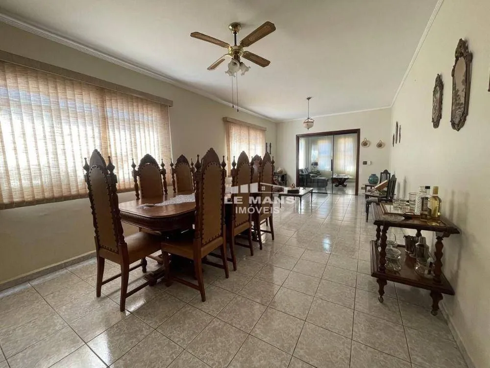 Casa, 3 quartos, 240 m² - Foto 6