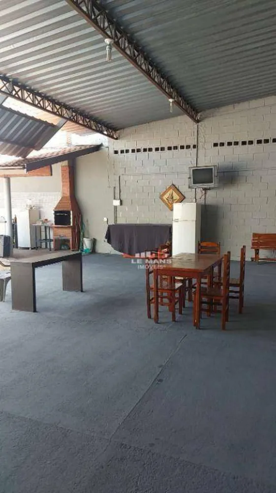 Casa, 1 quarto, 170 m² - Foto 1