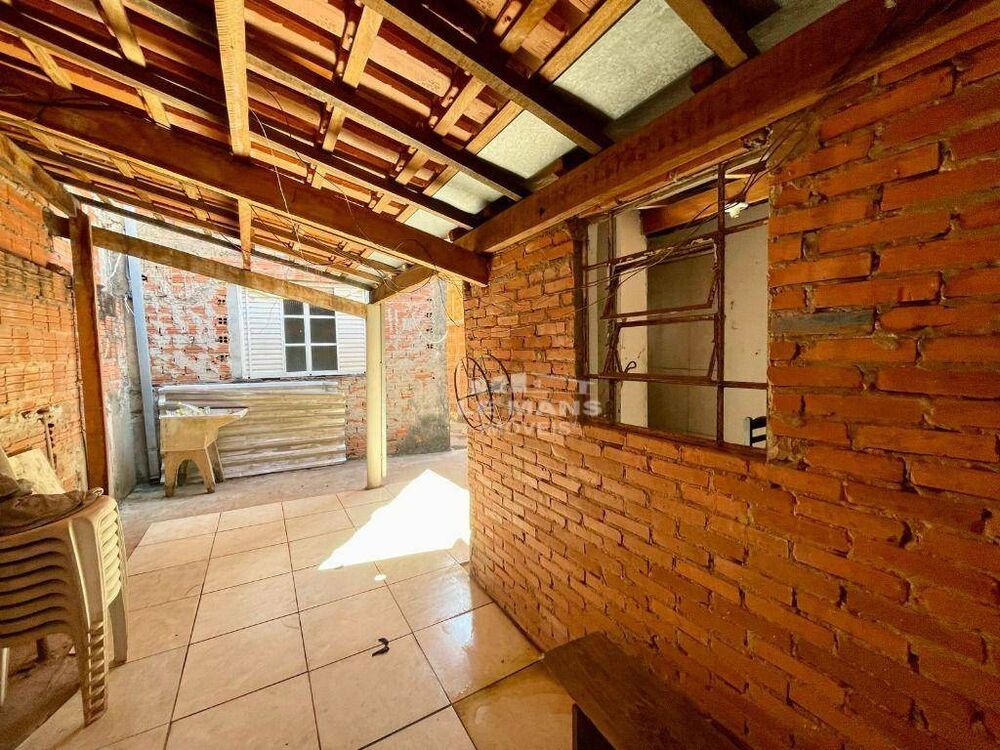 Casa, 3 quartos, 200 m² - Foto 2