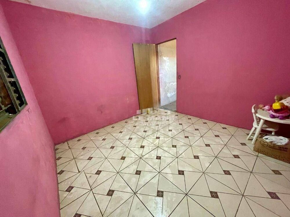 Casa, 3 quartos, 200 m² - Foto 1