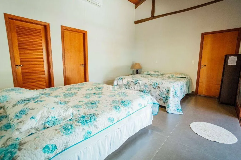 Chácara, 3 quartos, 1100 m² - Foto 4