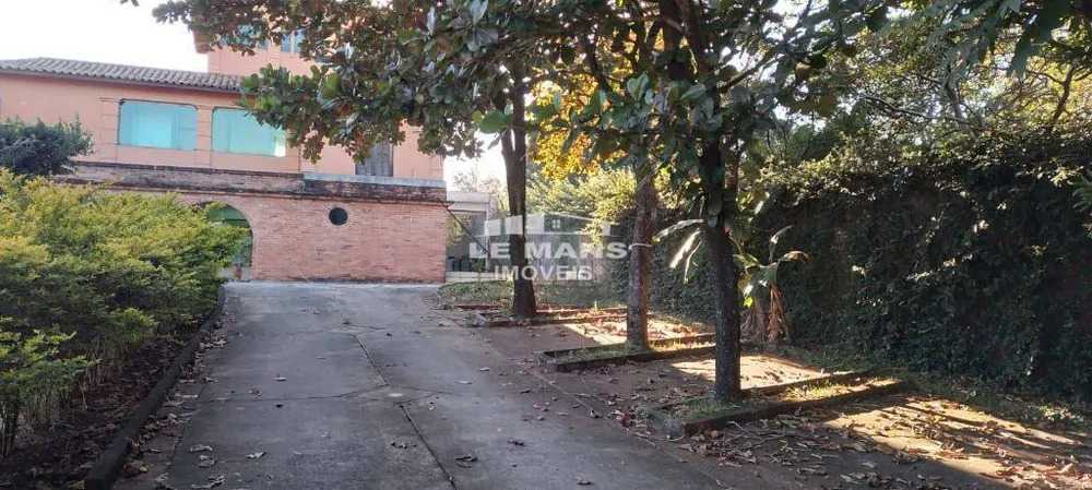 Chácara, 4 quartos, 3079 m² - Foto 1