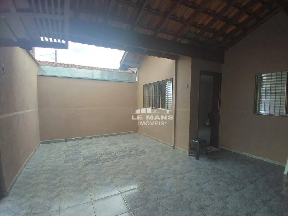 Casa, 2 quartos, 68 m² - Foto 1