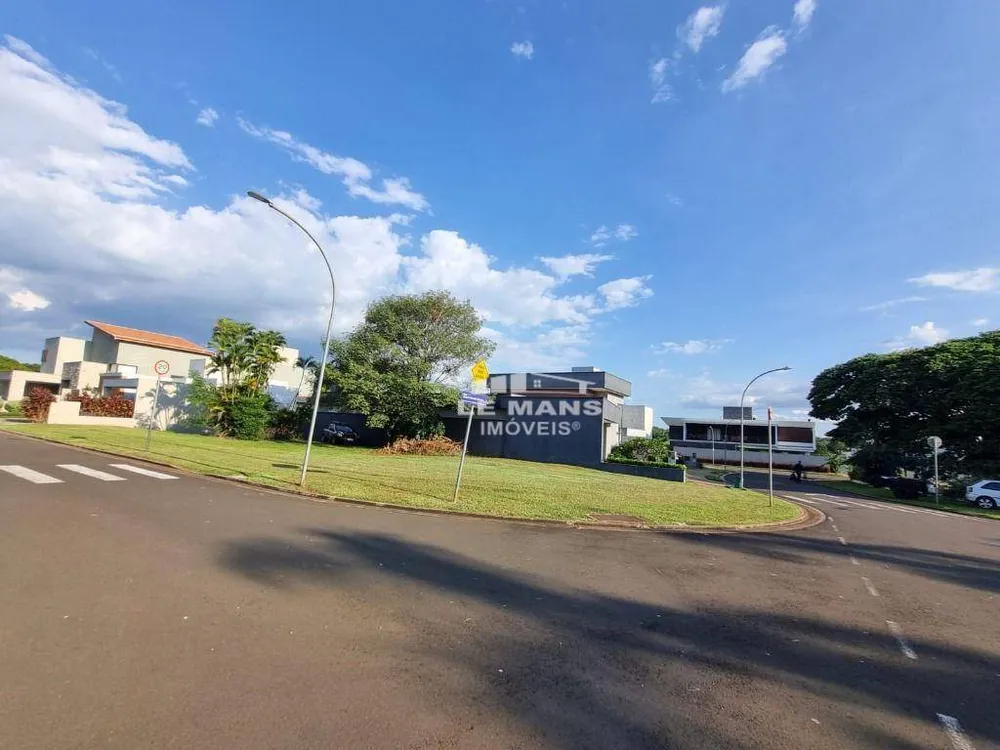 Loteamento e Condomínio, 512 m² - Foto 1