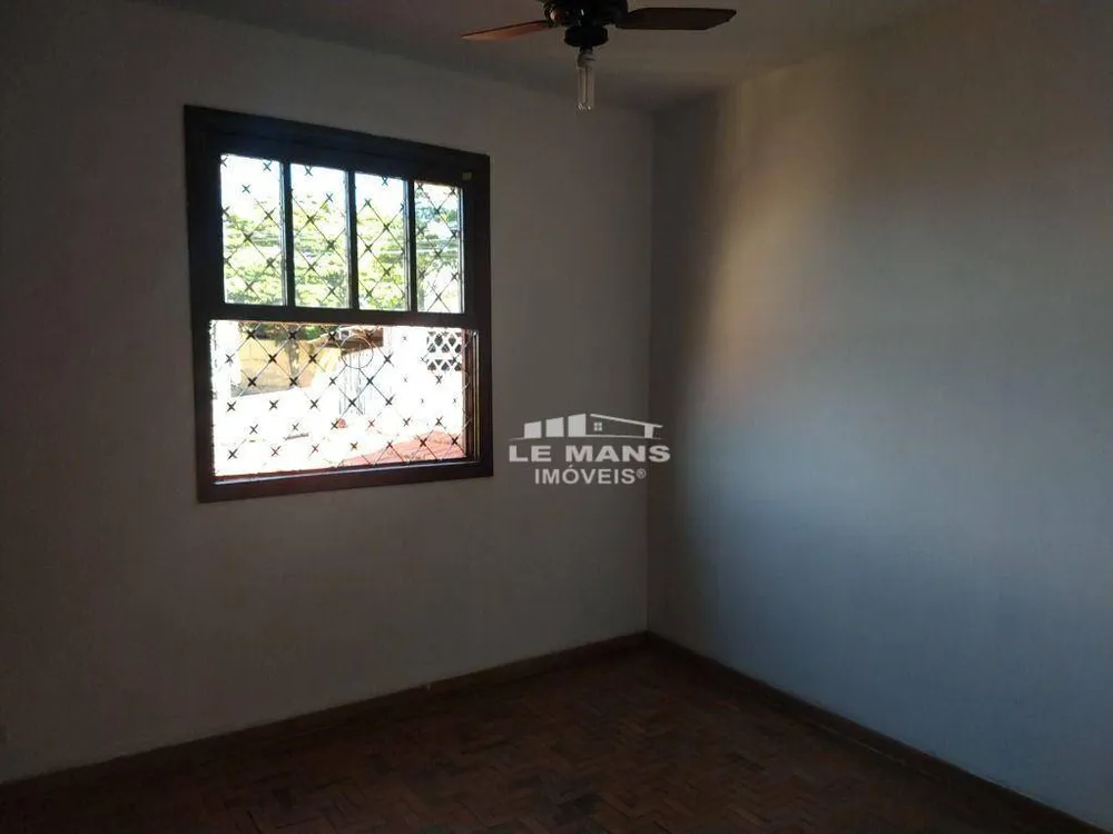 Casa, 4 quartos, 253 m² - Foto 11