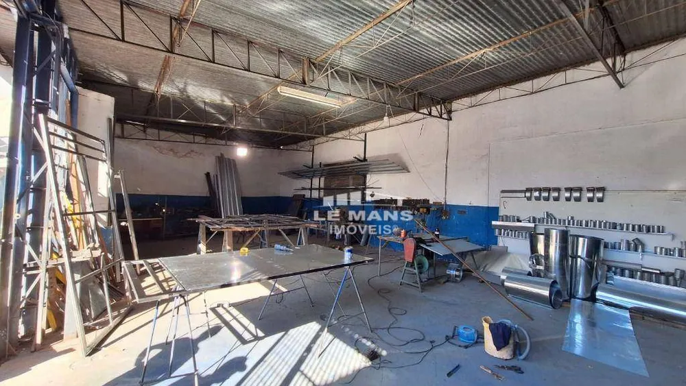 Depósito-Galpão, 1219 m² - Foto 1