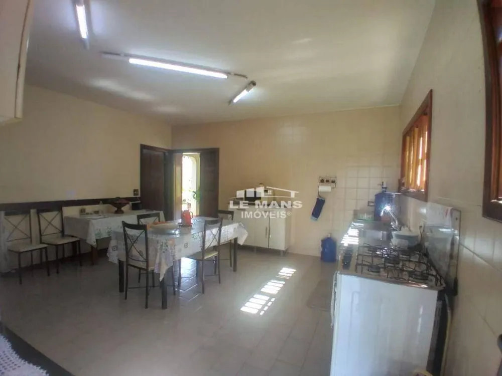 Chácara, 4 quartos, 6343 m² - Foto 2