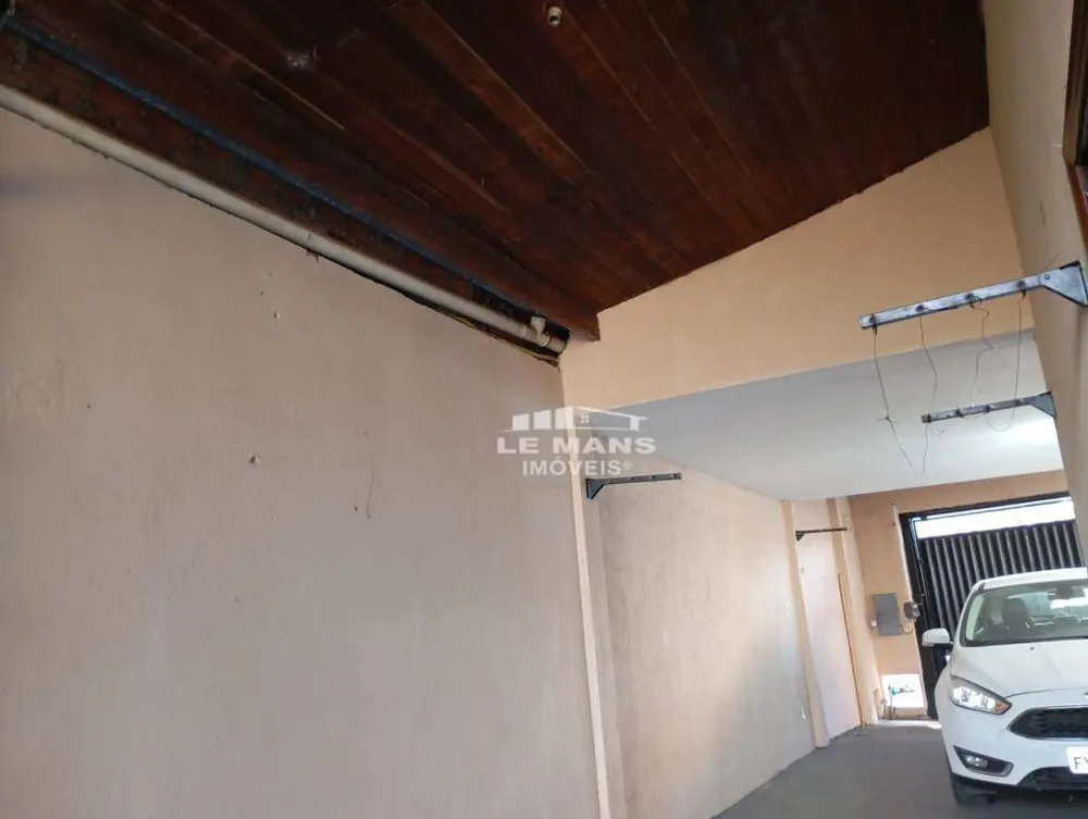 Casa, 3 quartos, 256 m² - Foto 2
