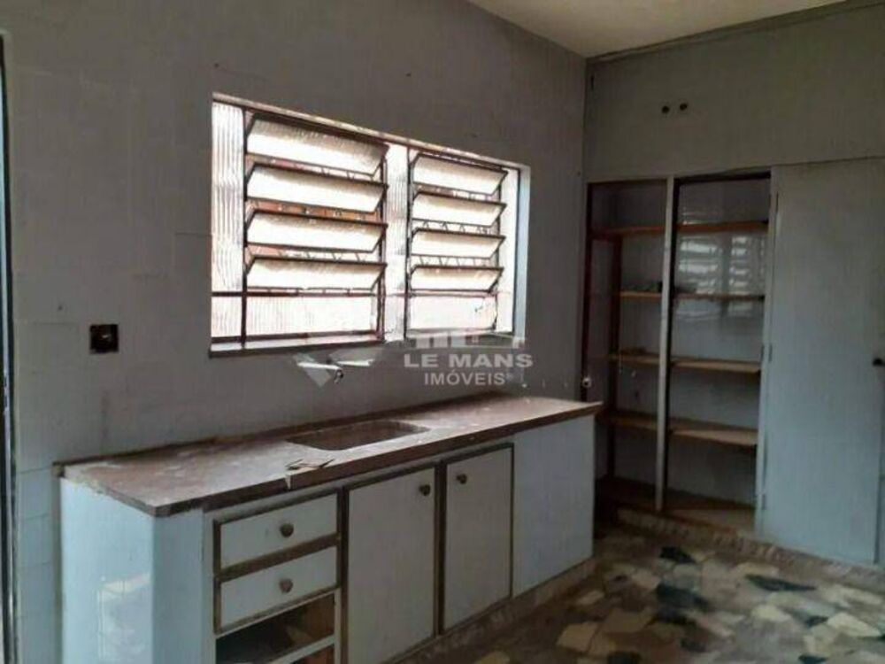 Casa, 4 quartos, 205 m² - Foto 2