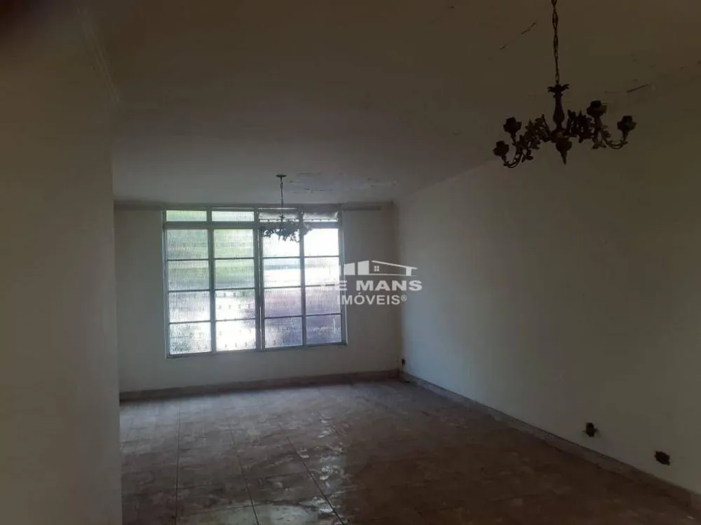 Casa, 4 quartos, 205 m² - Foto 1