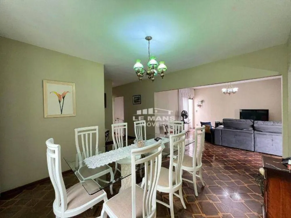 Casa, 3 quartos, 275 m² - Foto 4