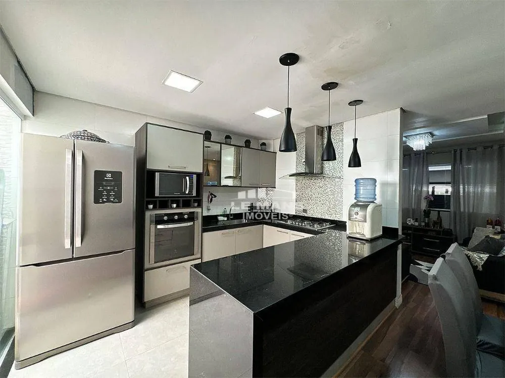 Casa, 2 quartos, 150 m² - Foto 1
