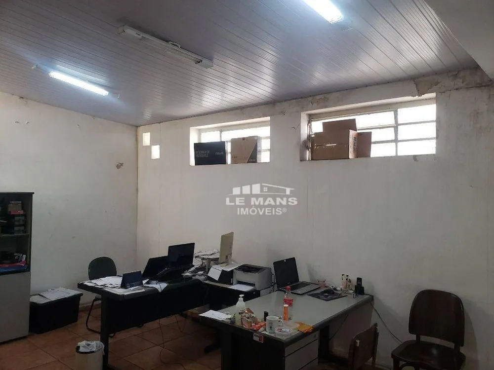 Casa, 3 quartos, 183 m² - Foto 2