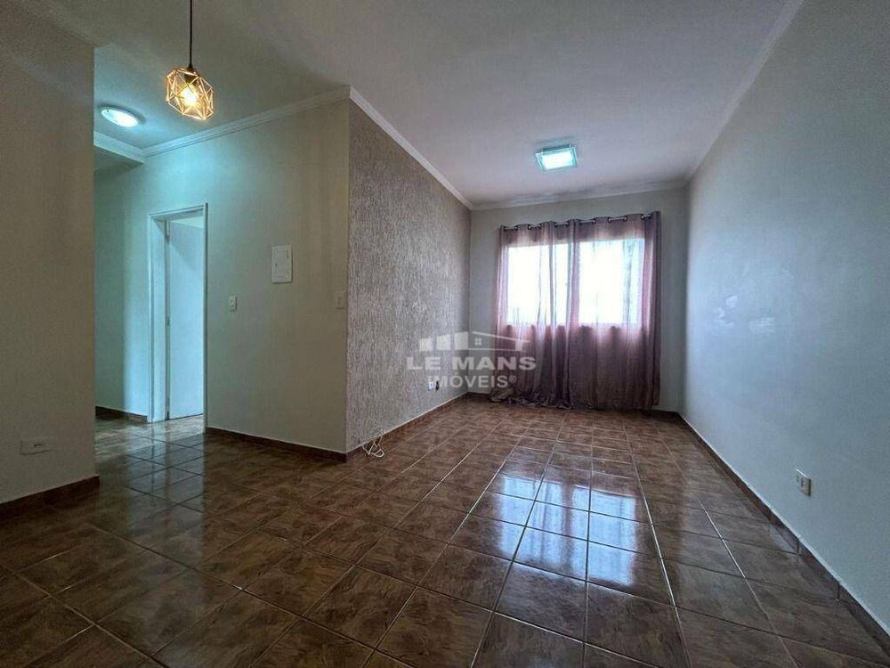Apartamento à venda com 3 quartos, 70m² - Foto 7