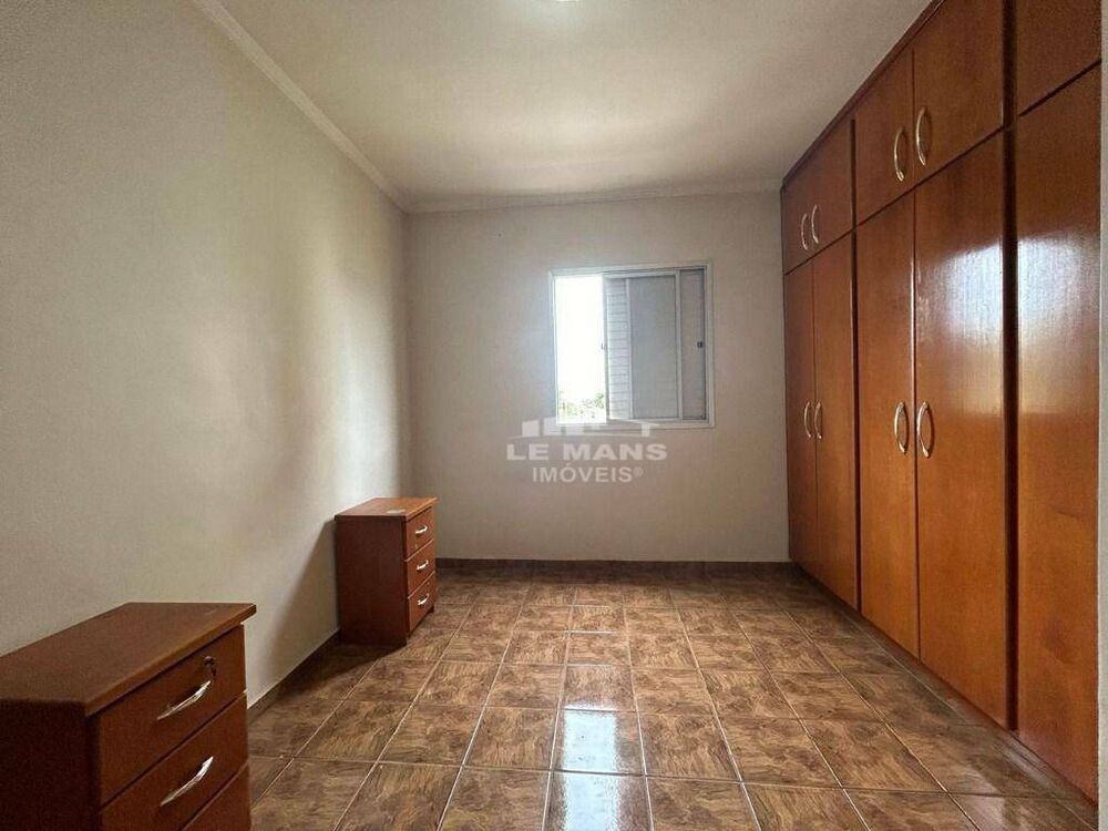 Apartamento à venda com 3 quartos, 70m² - Foto 10