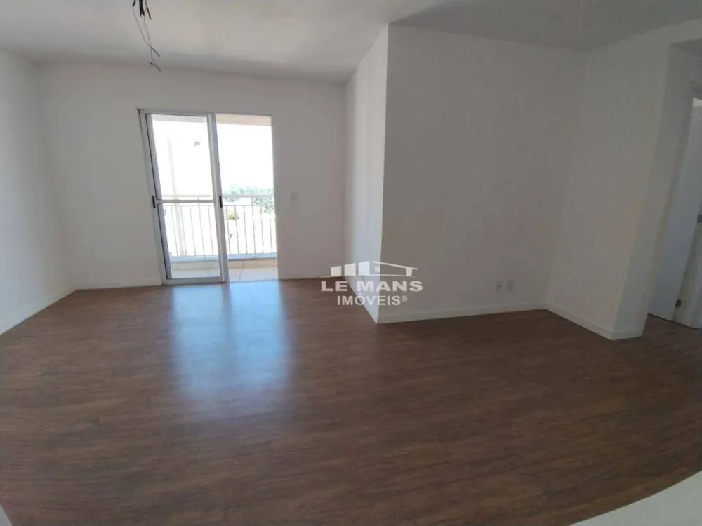 Apartamento, 3 quartos, 75 m² - Foto 2