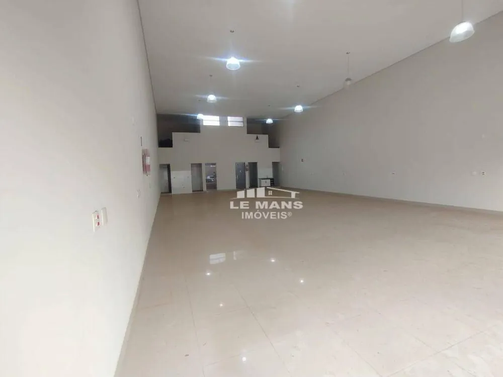 Depósito-Galpão, 204 m² - Foto 1