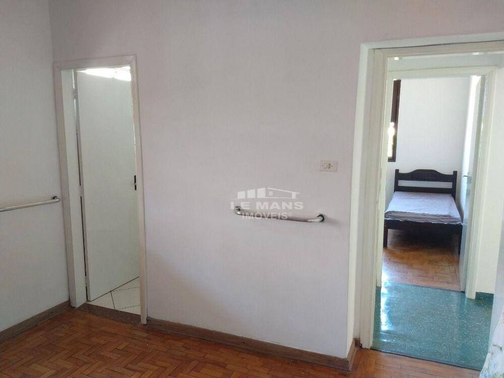 Casa à venda com 4 quartos, 253m² - Foto 8