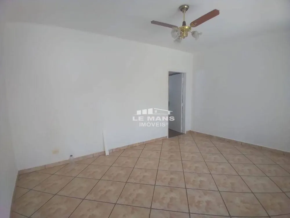 Casa, 3 quartos, 180 m² - Foto 1