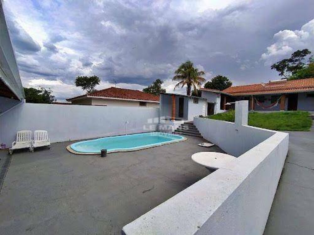 Chácara à venda com 3 quartos, 151m² - Foto 4