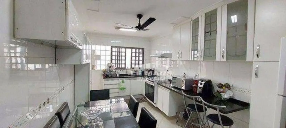 Casa, 3 quartos, 160 m² - Foto 8