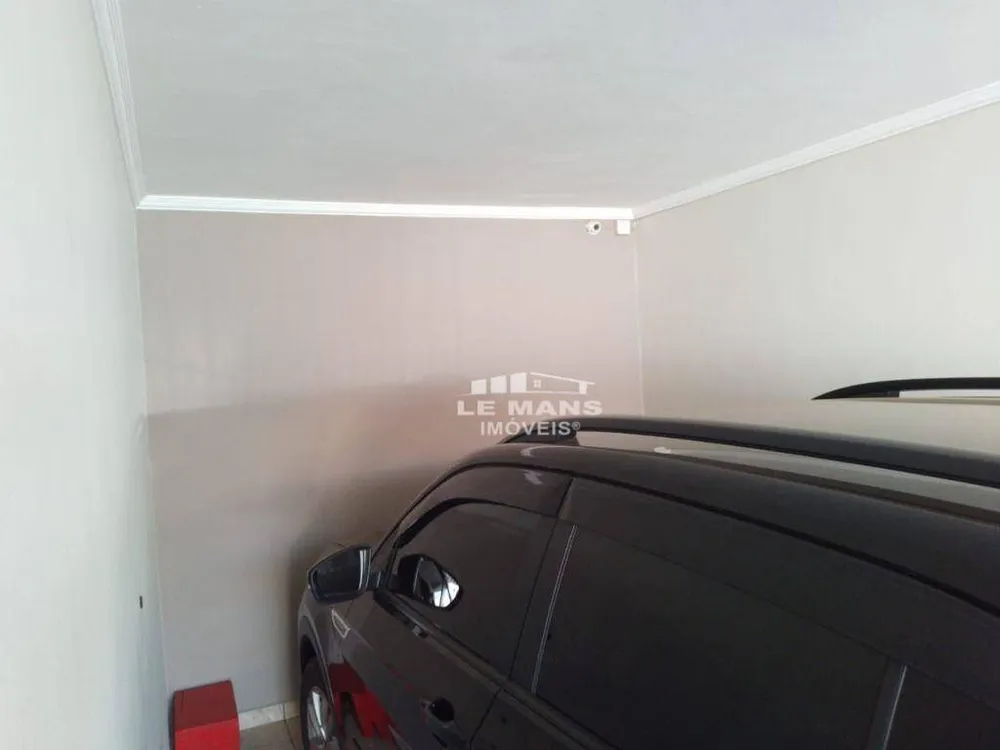 Casa, 3 quartos, 131 m² - Foto 2