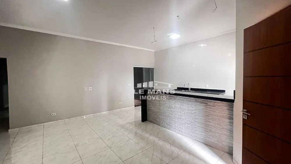 Casa, 3 quartos, 108 m² - Foto 1